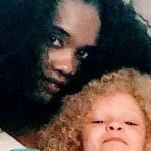 Meet your Posher, Melody